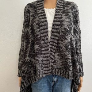 Xhilaration Grey and Black Diamond Jacket Cardigan